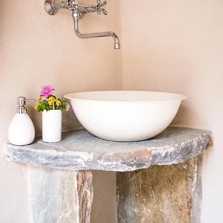 Hotel Phisis Nature Retreat Donoussa