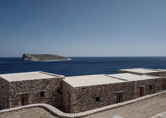 Phisis Nature Retreat * Donoussa