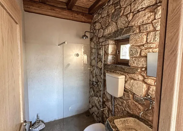 Phisis Nature Retreat