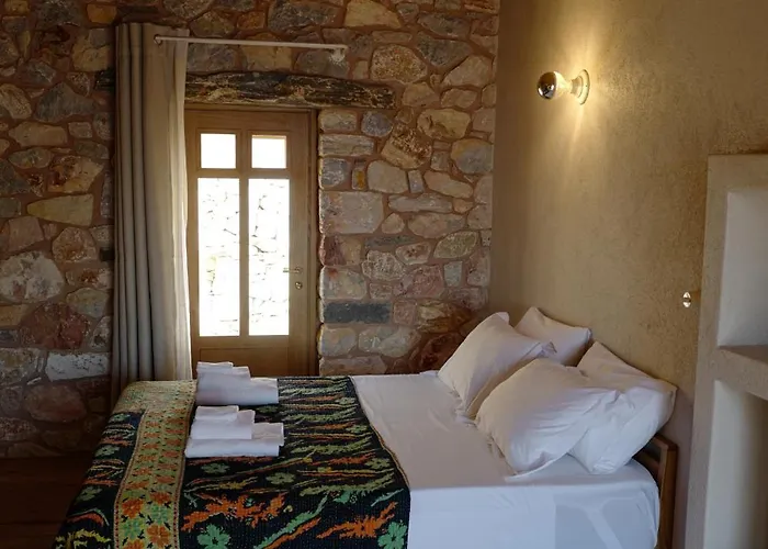 Hotel Phisis Nature Retreat