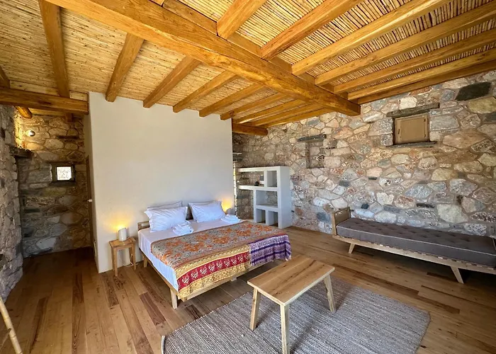 Phisis Nature Retreat