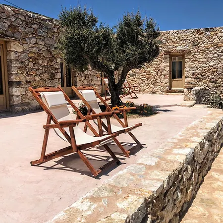 Phisis Nature Retreat