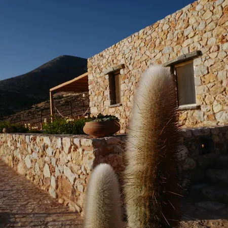 Phisis Nature Retreat 酒店