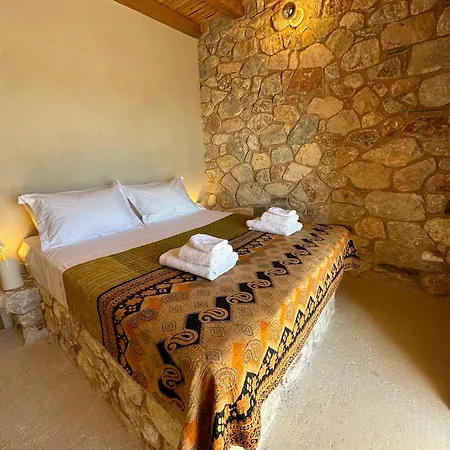 Hotell Phisis Nature Retreat *